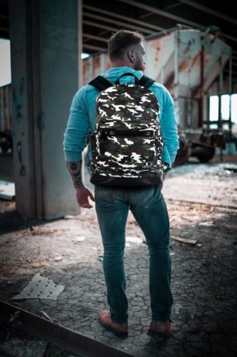 maxi-green-army_optimized-min